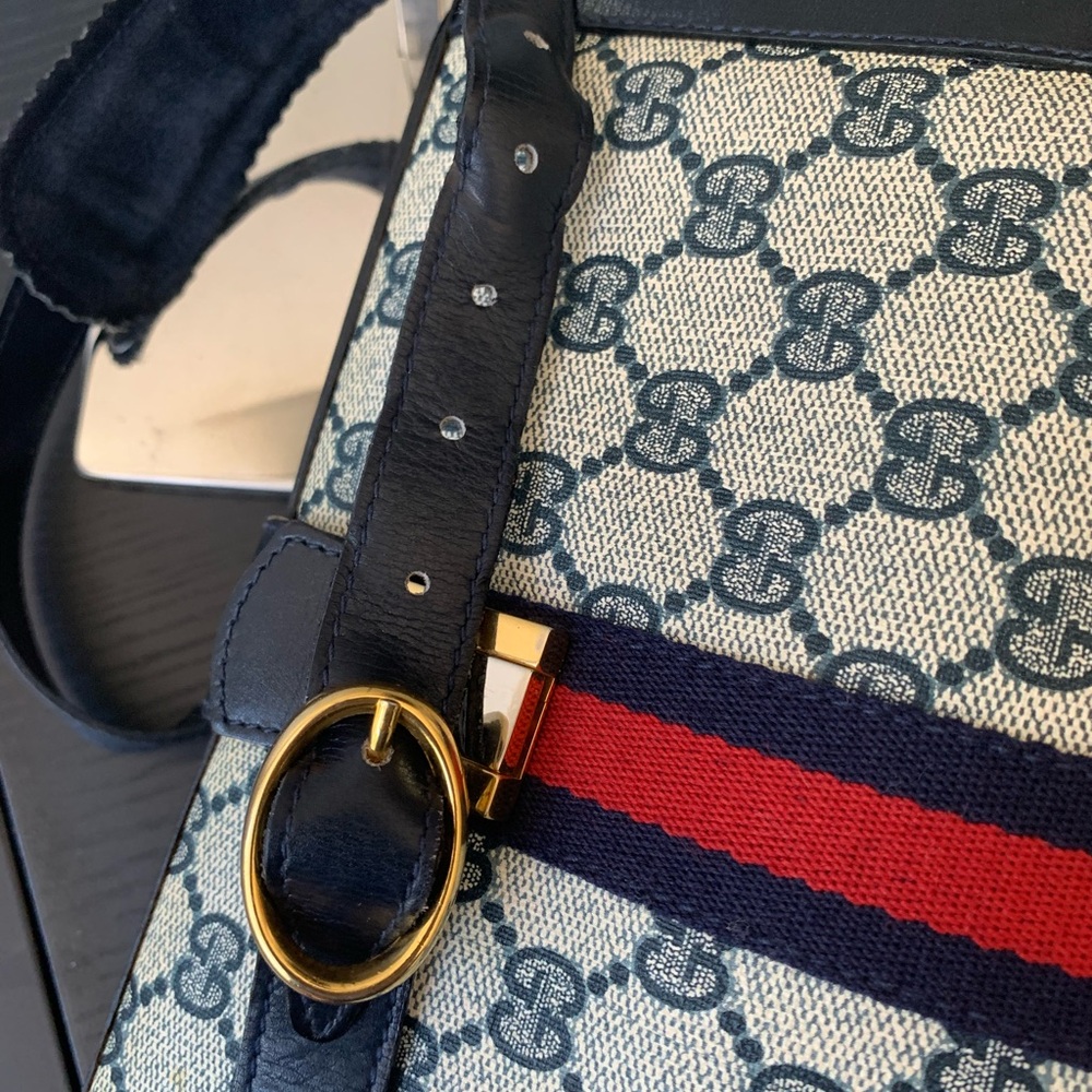 (27) GUCCI 70s Bag - Picture 6 of 12